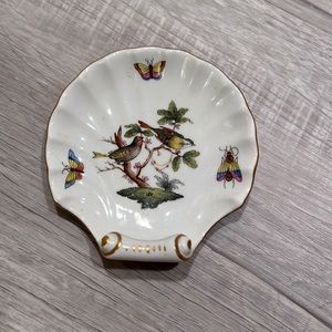 Herend Rothschild Hungary Bird Trinket Shell Dish gold rim ring holder butterfly